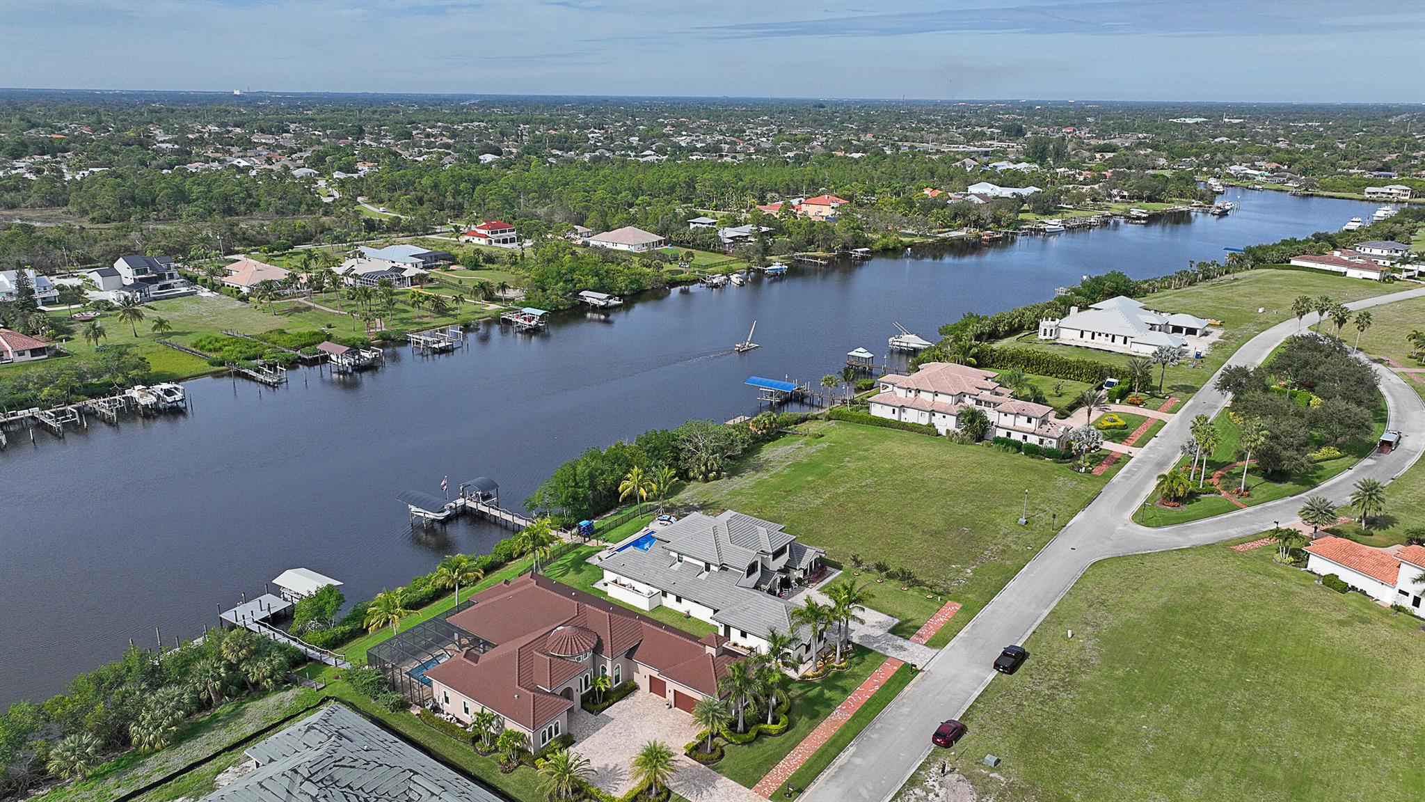 Islands of Ravella - Residential