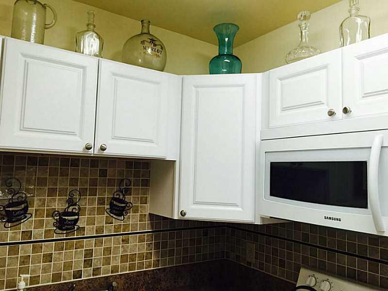 Georgian Court Apts - Residential