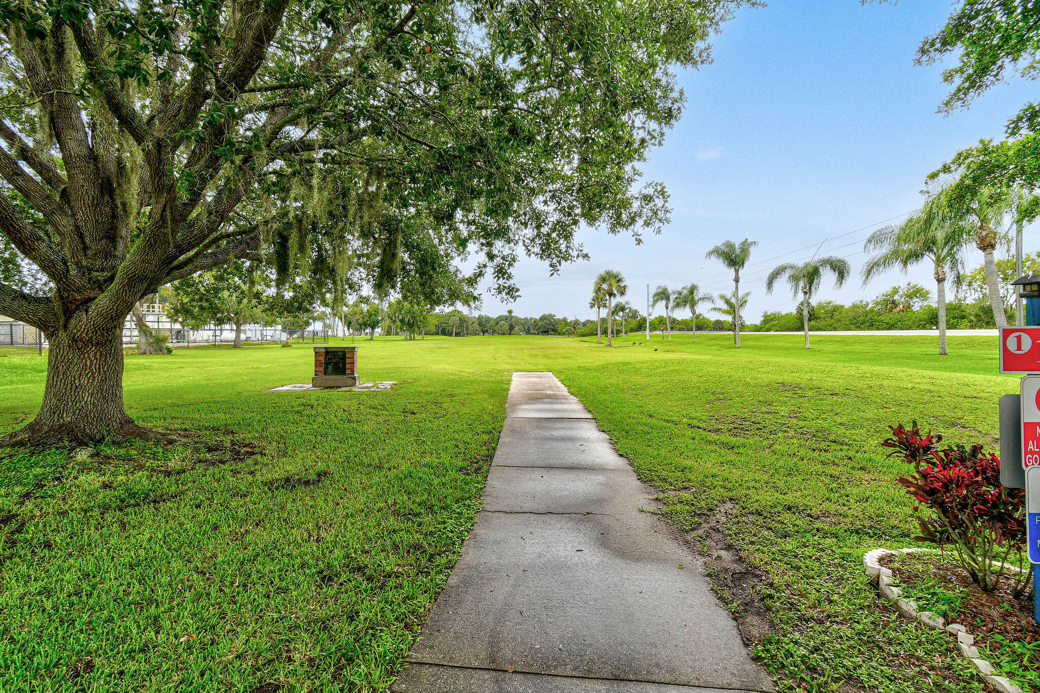 BLUE CYPRESS GOLF & RV RESORT - Residential