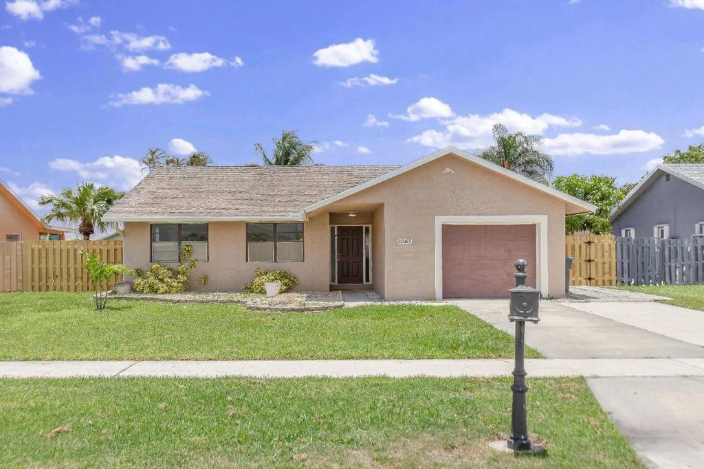 Photo of 23089 SW 55th Avenue, Boca Raton, FL 33433 (MLS # R11152323)