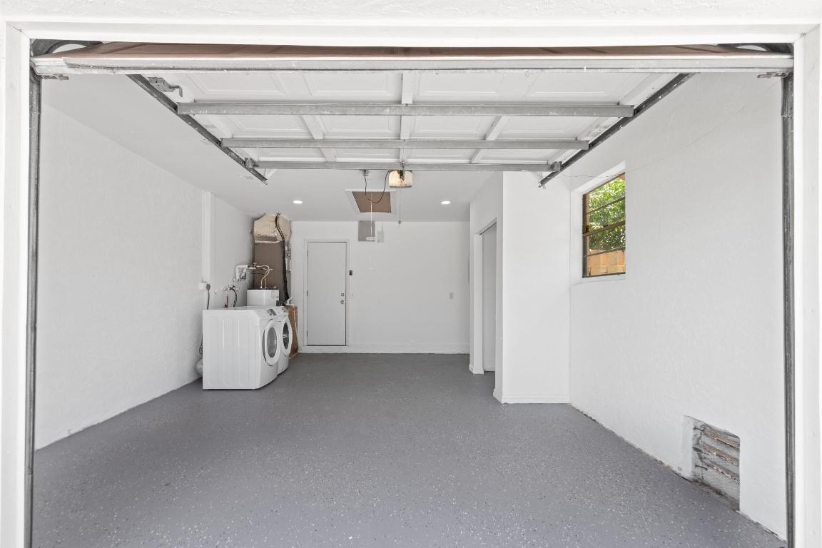 SANDALFOOT COVE SEC 9 - Residential