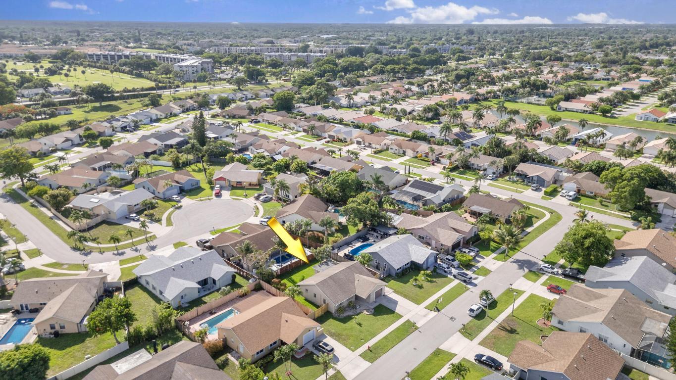 SANDALFOOT COVE SEC 9 - Residential