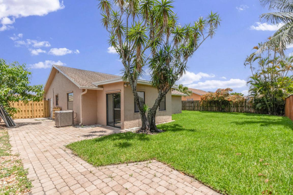 SANDALFOOT COVE SEC 9 - Residential