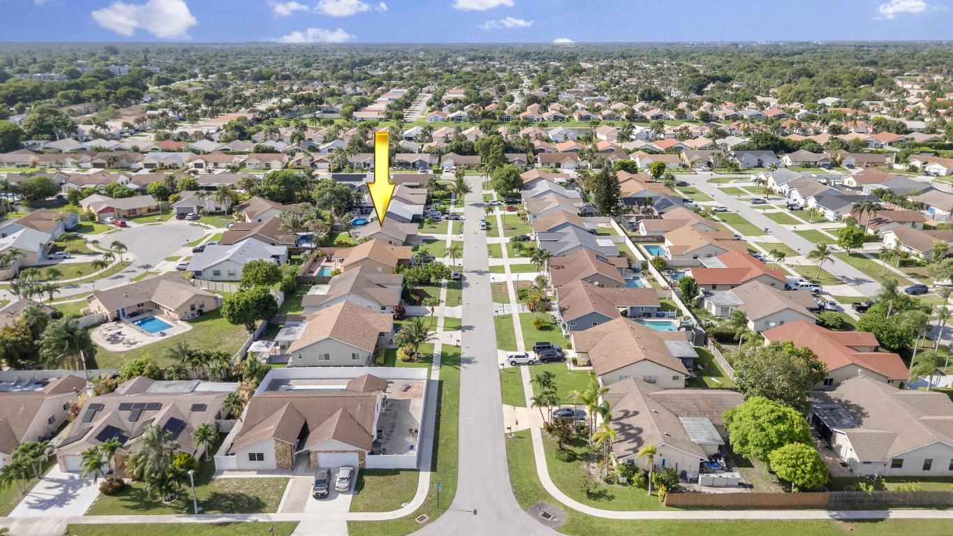 SANDALFOOT COVE SEC 9 - Residential