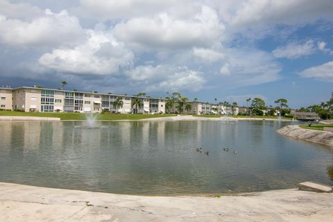 A home in Lake Worth