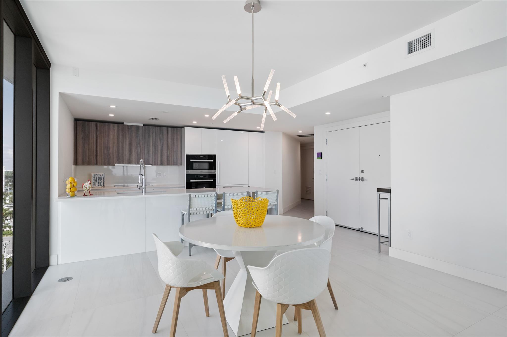 Sabbia Beach Condominium - Residential