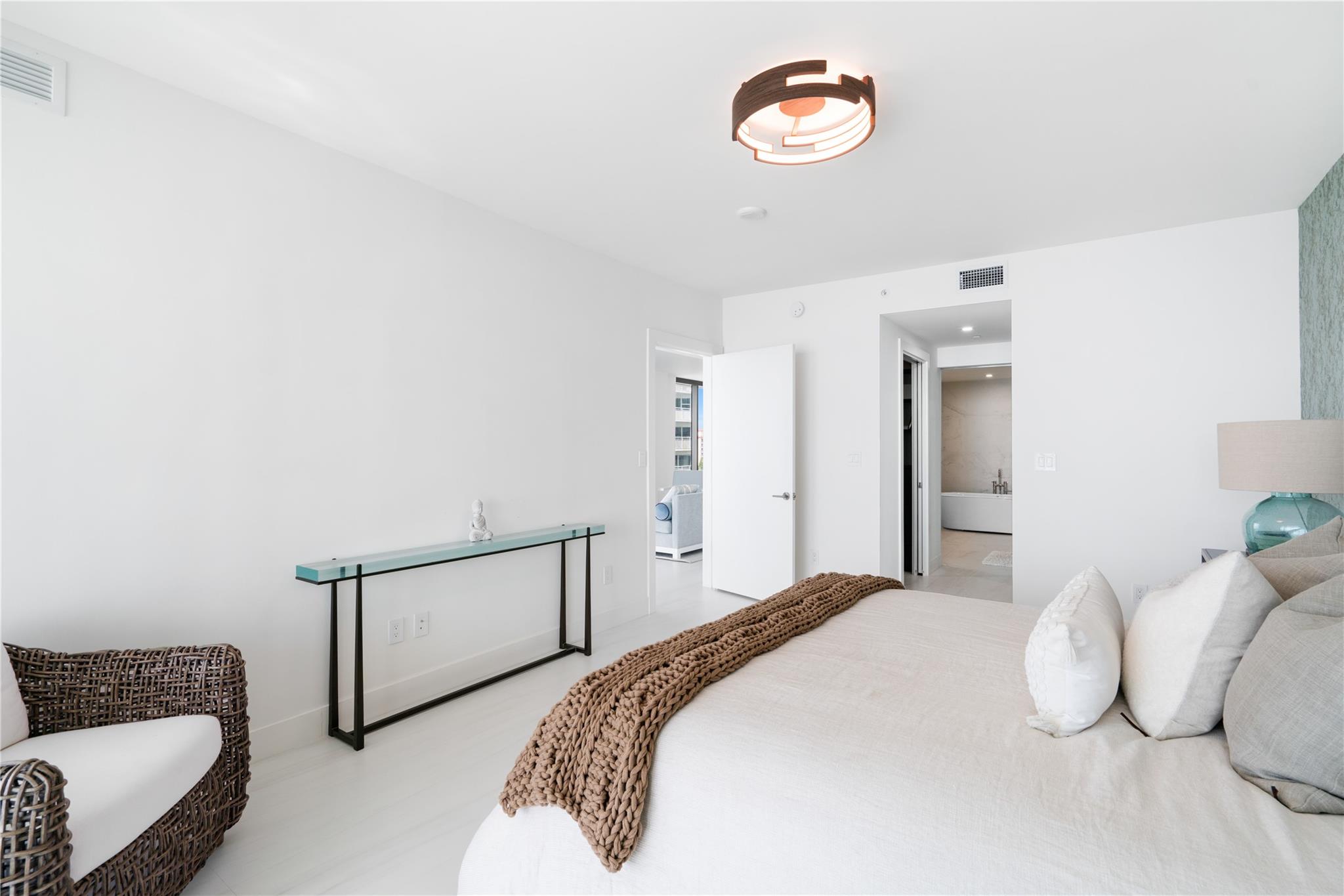 Sabbia Beach Condominium - Residential