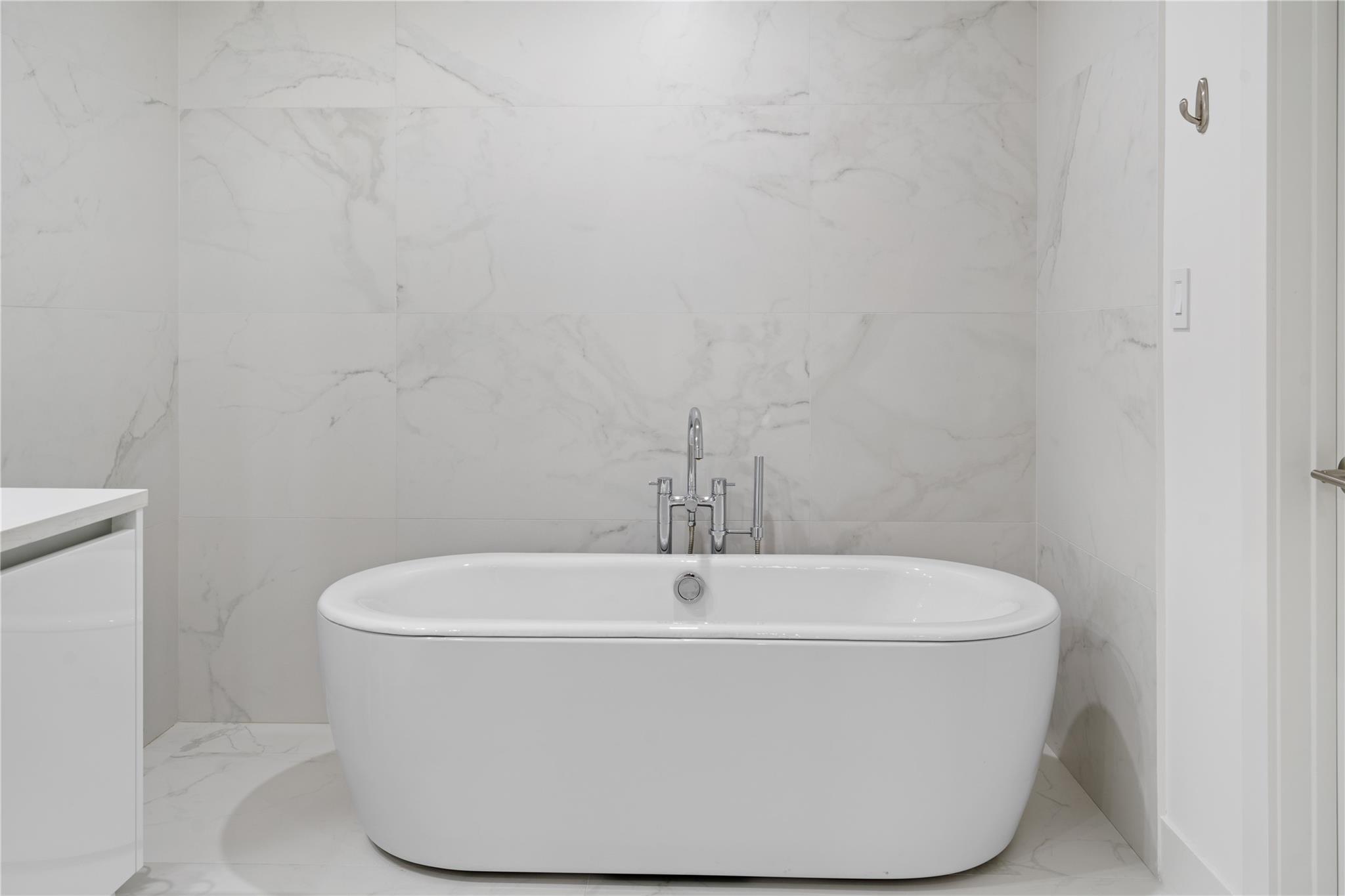 Sabbia Beach Condominium - Residential