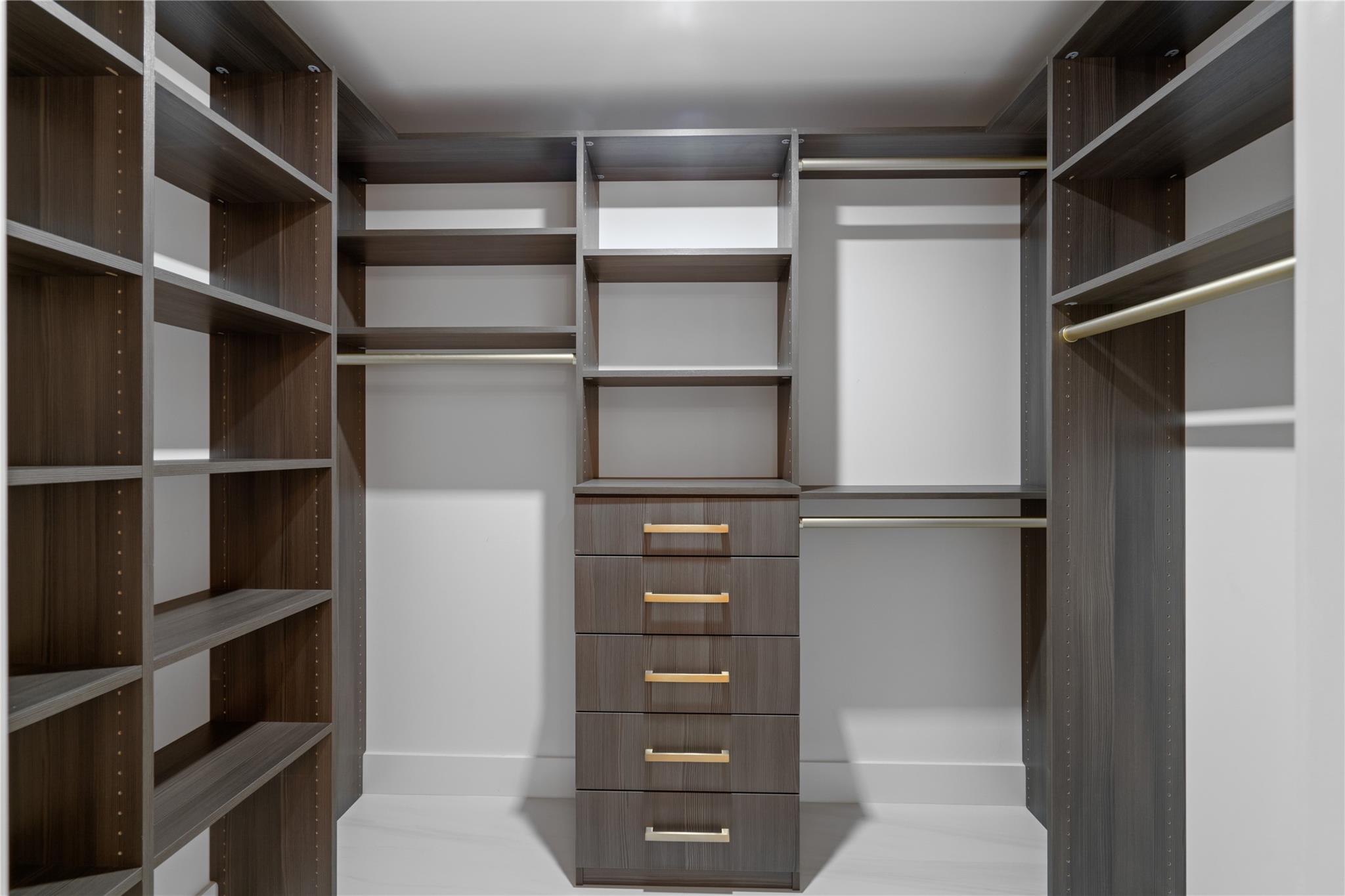 Sabbia Beach Condominium - Residential