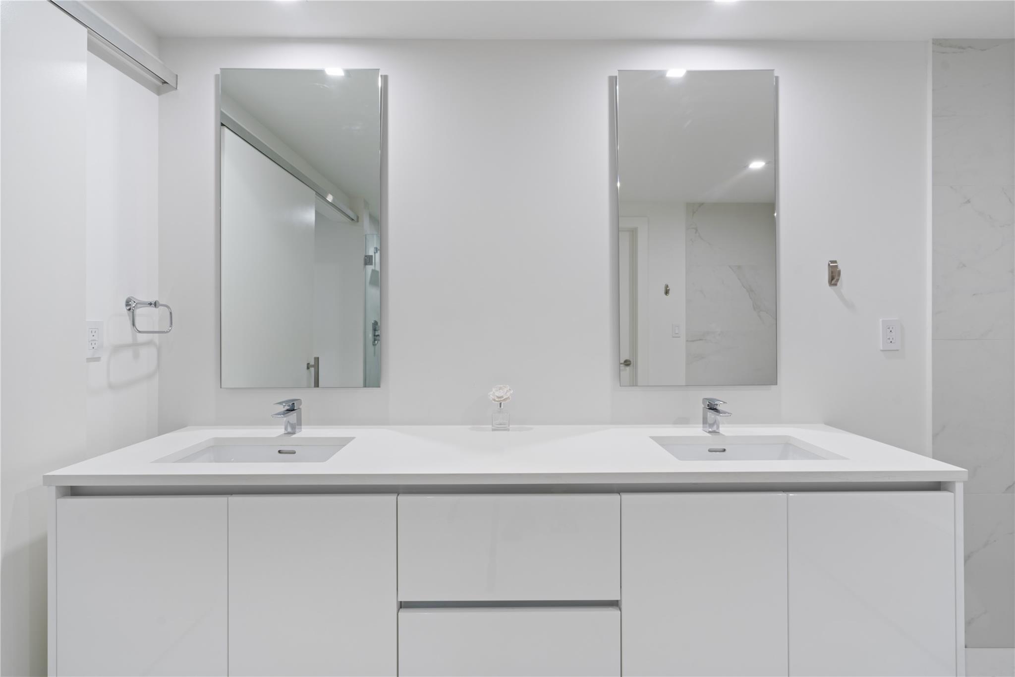 Sabbia Beach Condominium - Residential