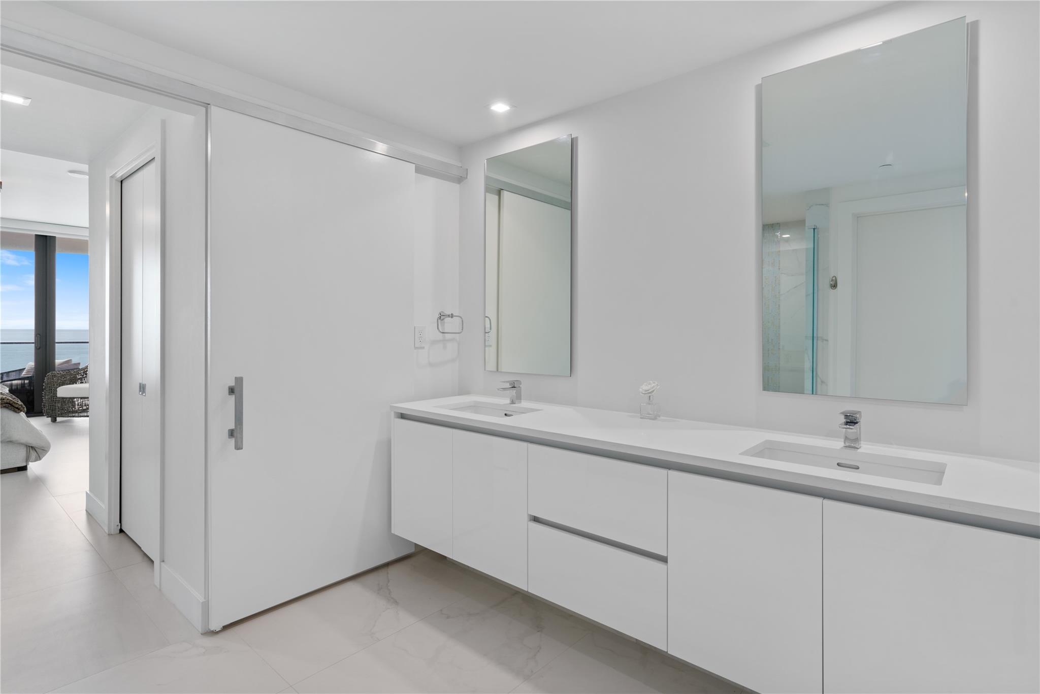 Sabbia Beach Condominium - Residential