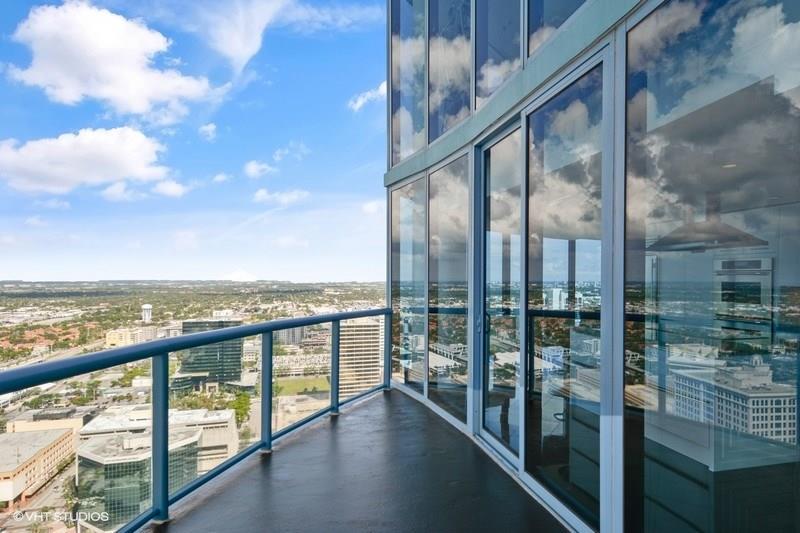 Las Olas River House - Residential