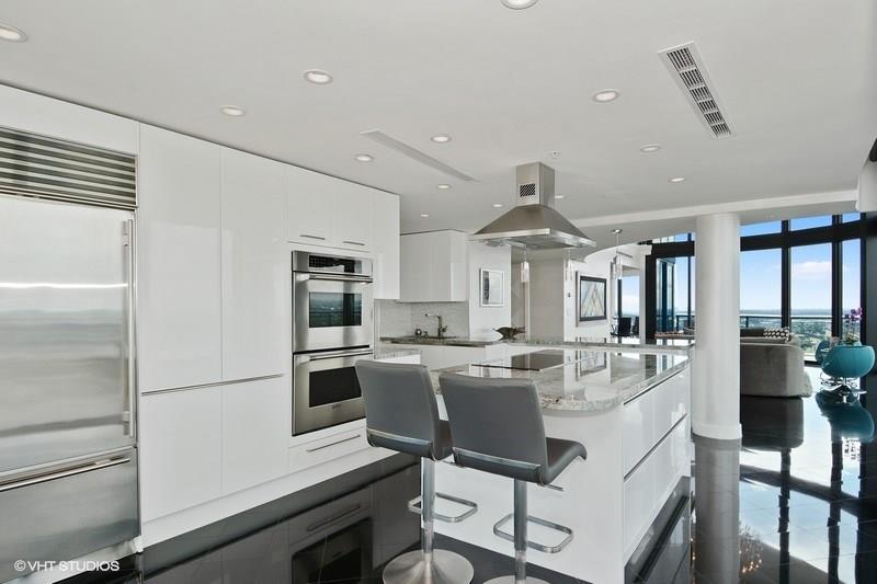 Las Olas River House - Residential