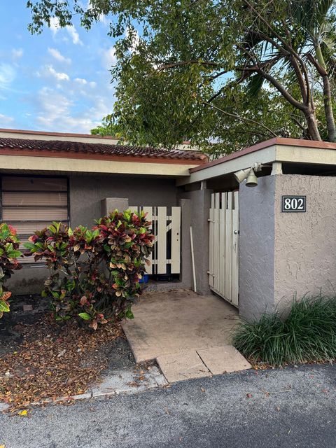 Tiny photo for 802 Saint Andrews Road #15, Hollywood, FL 33021 (MLS # B26050491)