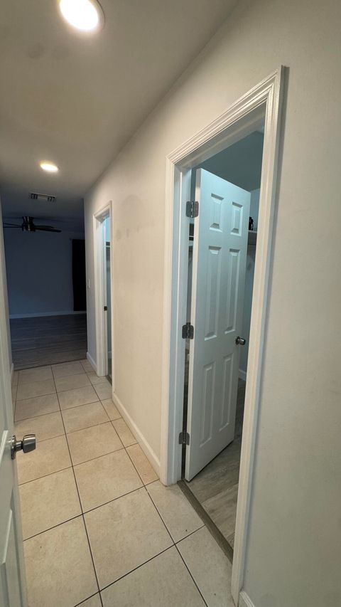 Tiny photo for 802 Saint Andrews Road #15, Hollywood, FL 33021 (MLS # B26050491)