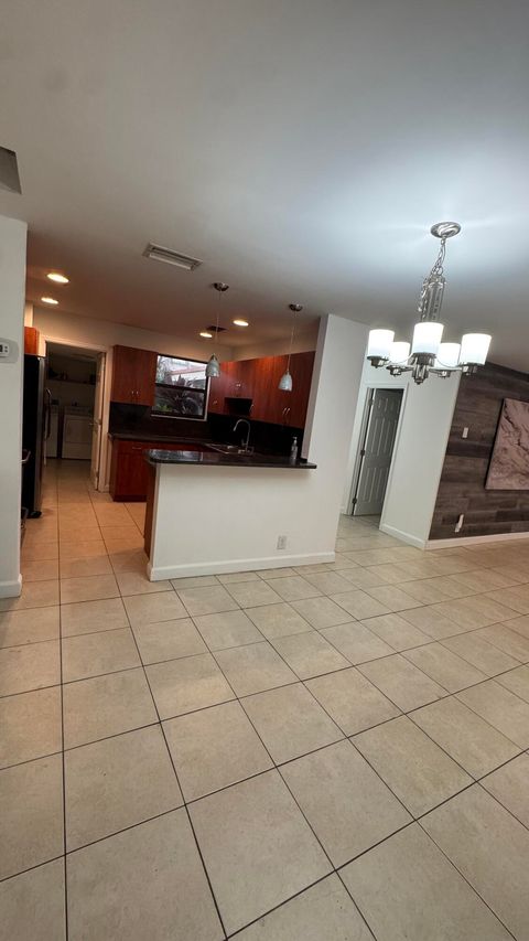 Tiny photo for 802 Saint Andrews Road #15, Hollywood, FL 33021 (MLS # B26050491)