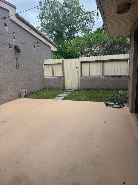 Tiny photo for 802 Saint Andrews Road #15, Hollywood, FL 33021 (MLS # B26050491)
