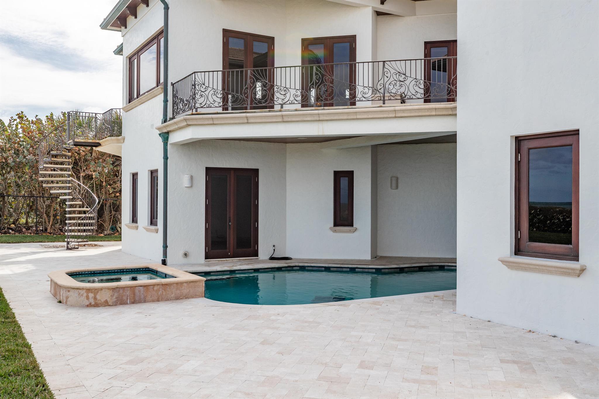 METES AND BOUNDS - Residential