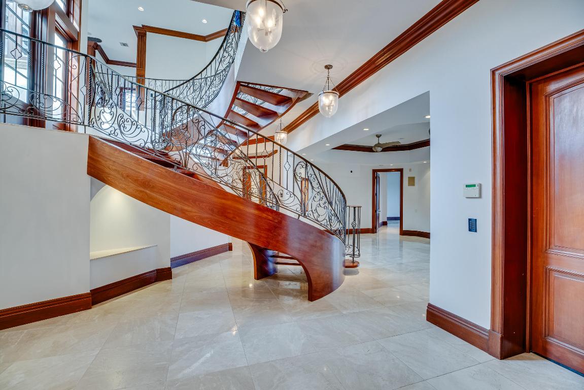 METES AND BOUNDS - Residential