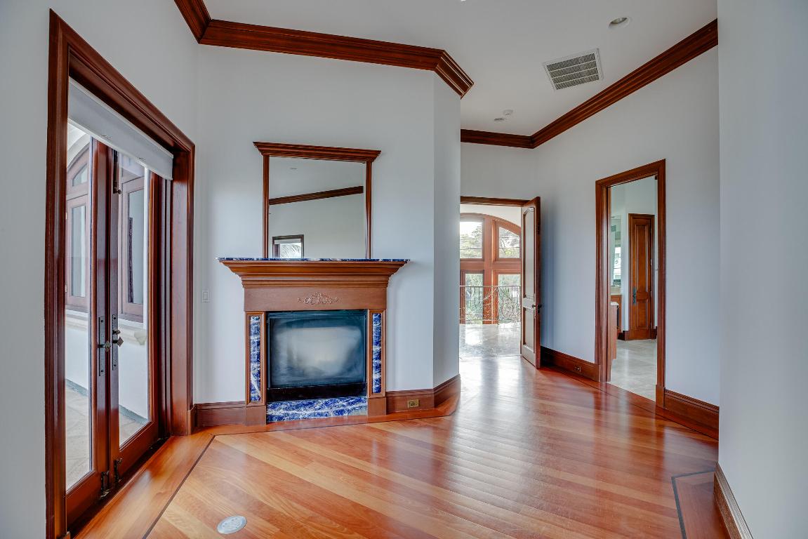 METES AND BOUNDS - Residential