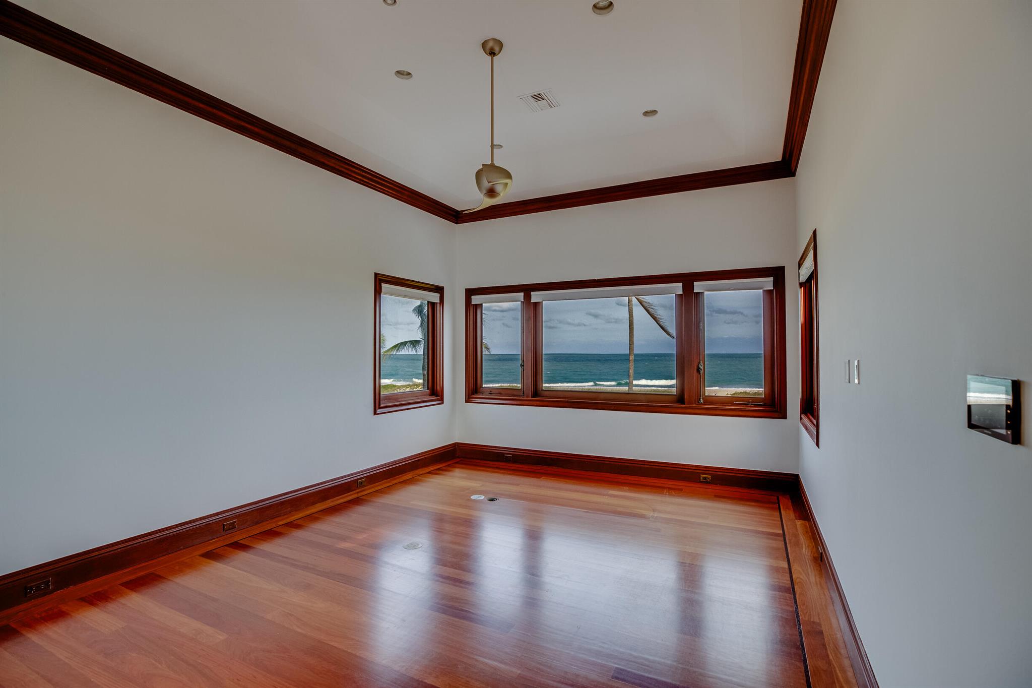 METES AND BOUNDS - Residential