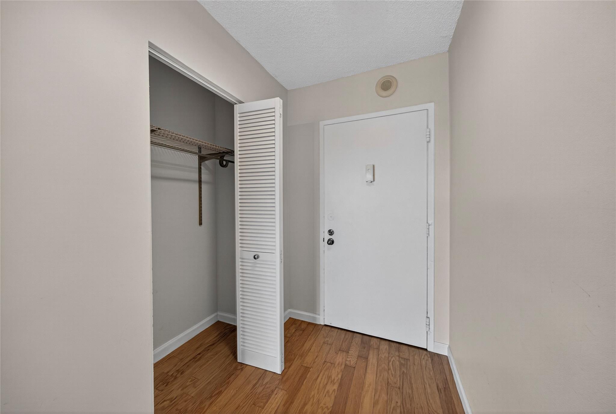 Runaway Bay - Residential Lease