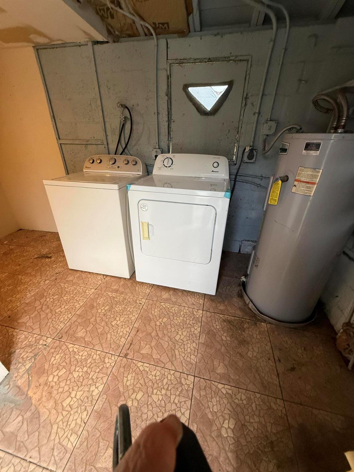 SHEPARD FUNK - Residential Lease