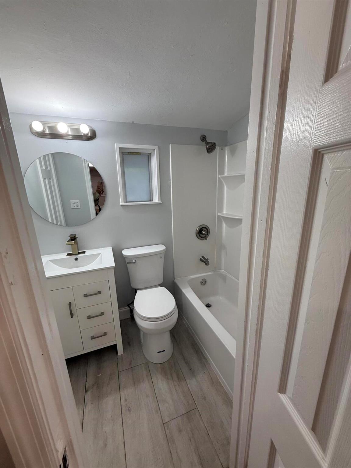 SHEPARD FUNK - Residential Lease