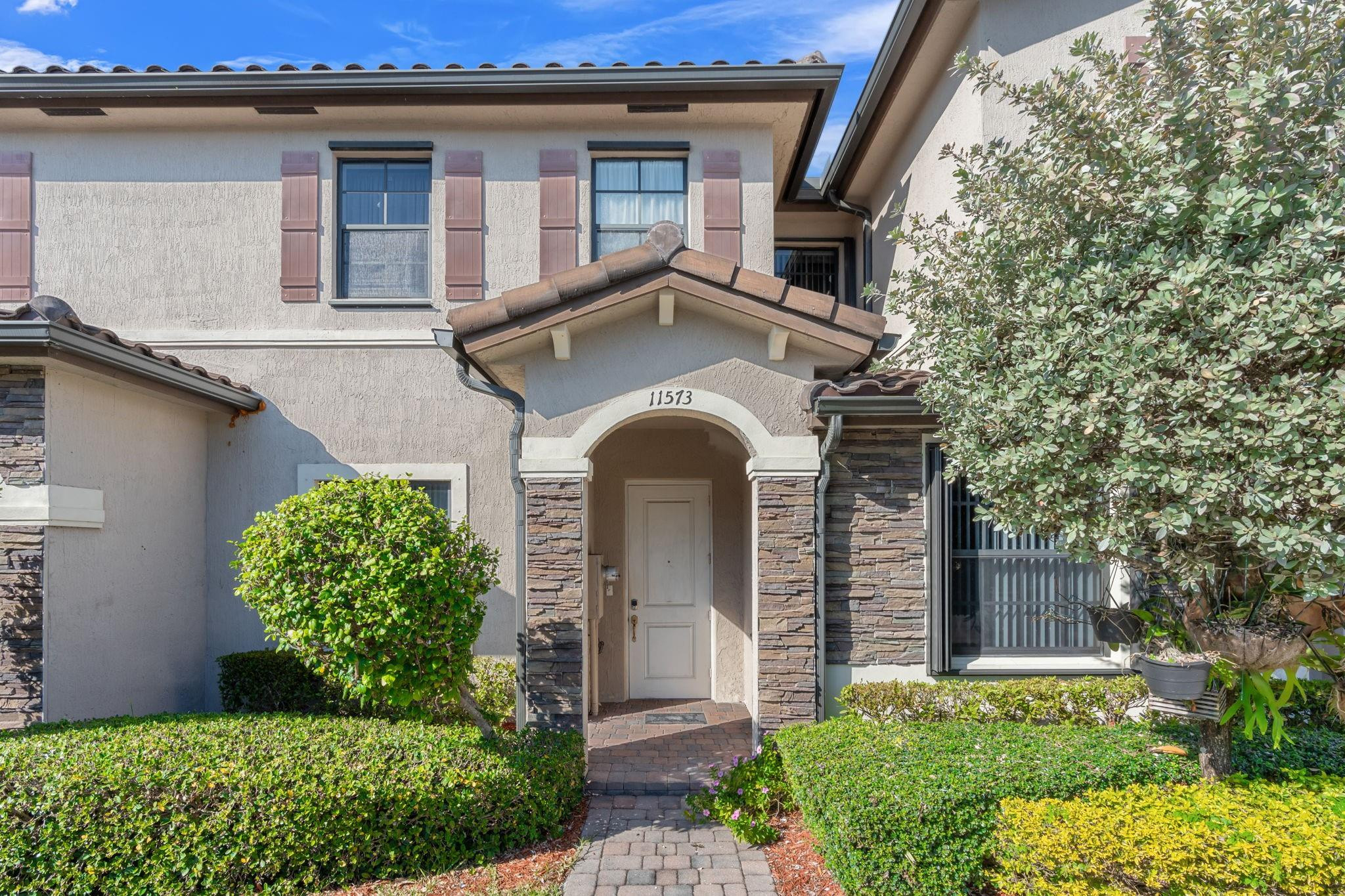 ARTESA BY LENNAR - Residential