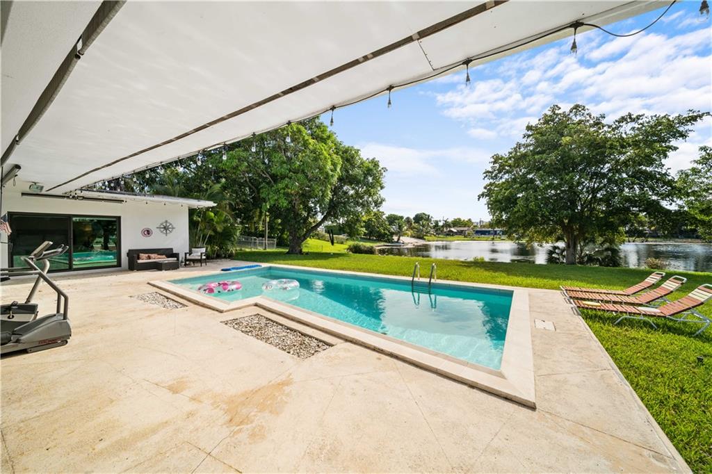 GREYKNOLL ESTATES - Residential