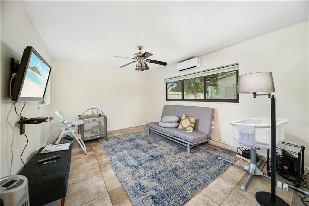 GREYKNOLL ESTATES - Residential