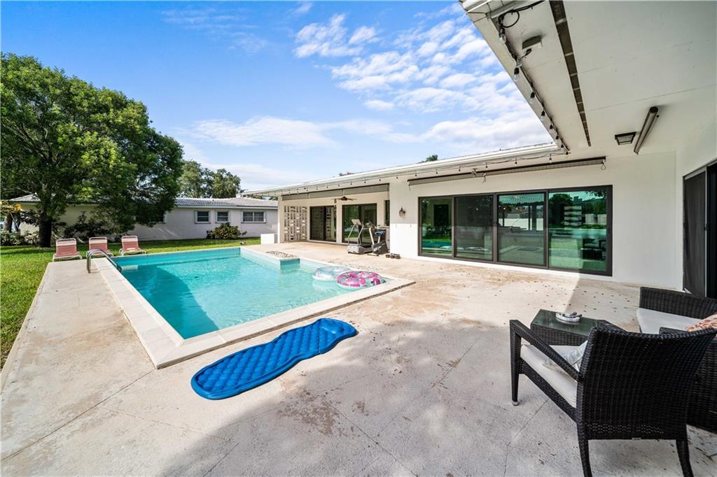 GREYKNOLL ESTATES - Residential