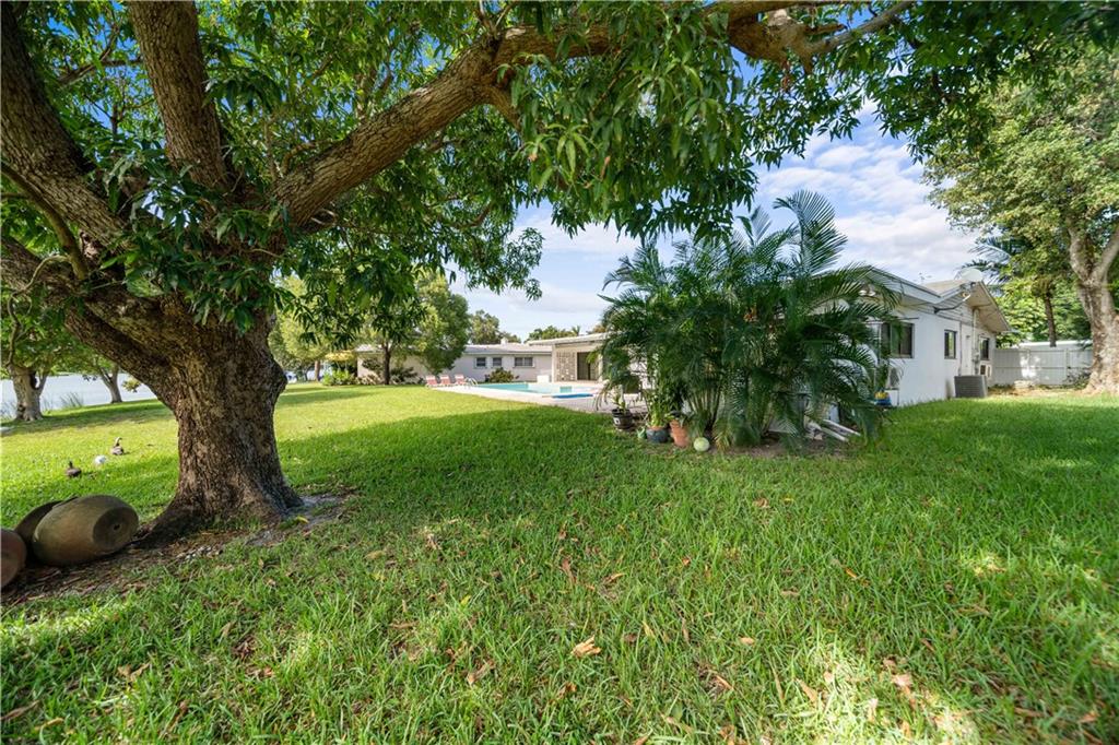 GREYKNOLL ESTATES - Residential