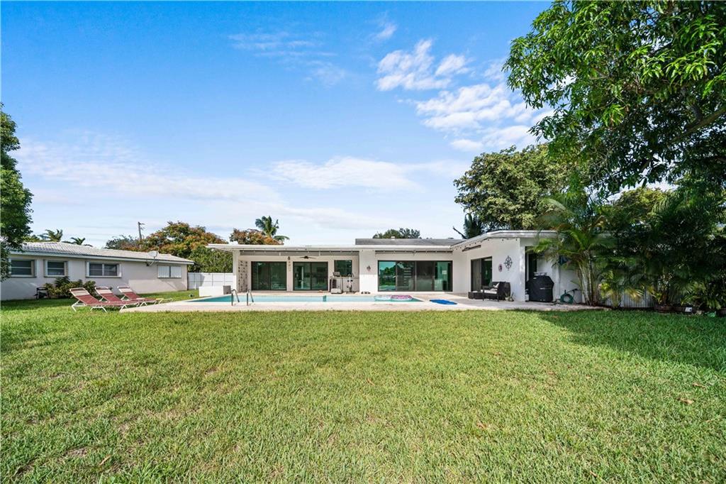 GREYKNOLL ESTATES - Residential