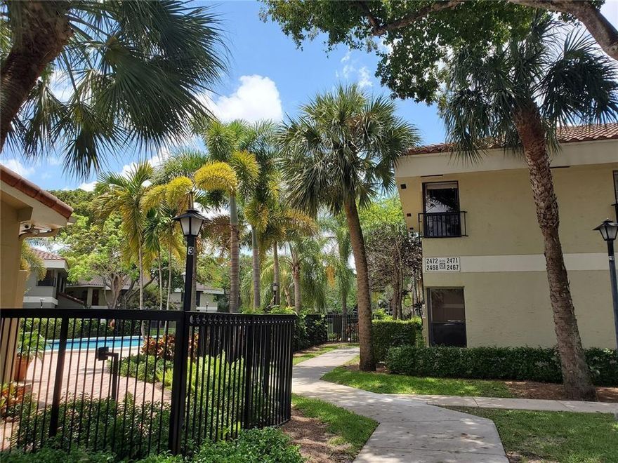 Beautifully cared-for unit w/ fresh updates in the heart of Coconut Creek. Enjoy incredibly relaxing water views from your private screened-in patio/balcony. The remodeled kitchen features granite countertops & stainless-steel appliances. Brand-new bathrooms & tile flooring throughout provide easy upkeep. Desirable split floor plan offers added privacy. Washer & dryer in unit.
The Township amenities are truly unmatched, including an Olympic-sized swimming pool for laps, aquatic center with kiddie pool & jacuzzi, sports park with multi-sport courts, lighted tennis courts, racquetball, basketball, shuffleboard, paddleball & pickleball courts, a fully equipped Township Athletic Club w/ cardio & weight-training equipment, and a Performing Arts Center/Theater.
Easy to show. 30-day approval.