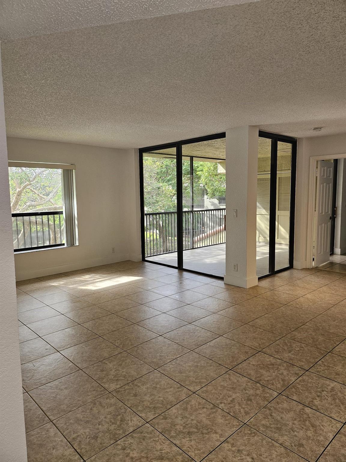 Centerpointe Condo - Residential Lease