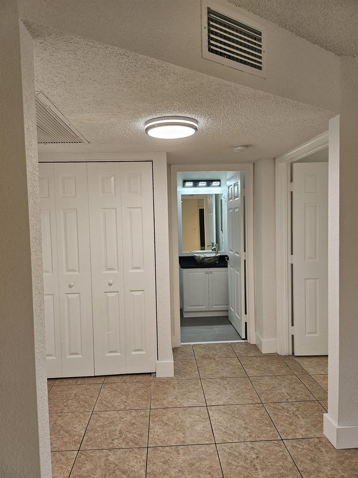 Centerpointe Condo - Residential Lease