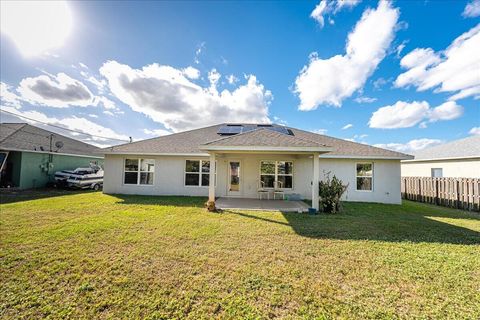 A home in Port St Lucie