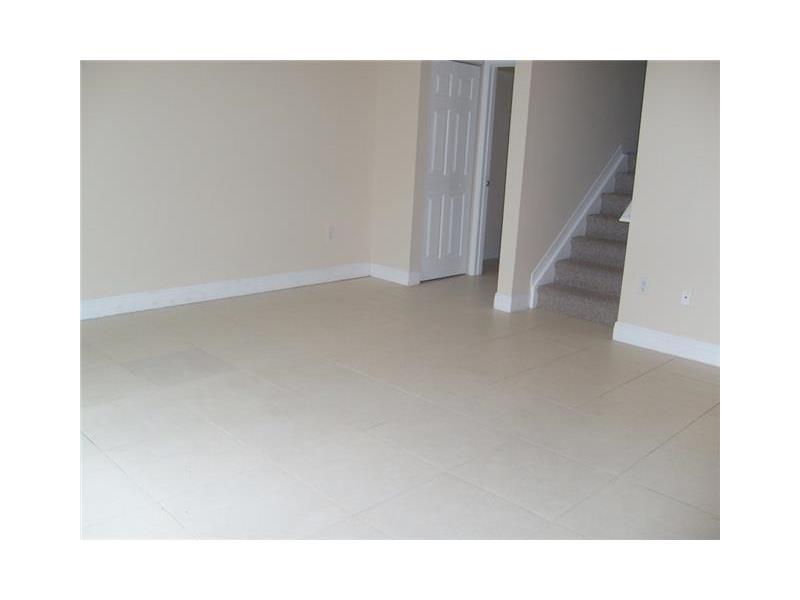 ST ANDREWS CONDO - Residential Lease