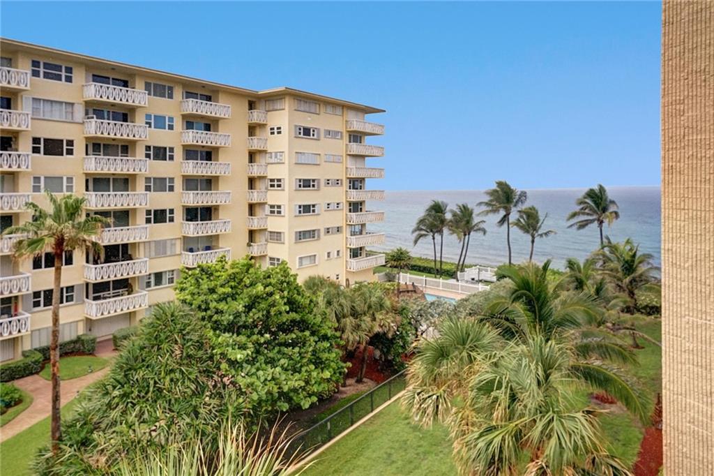 Overlook Condominium - Residential