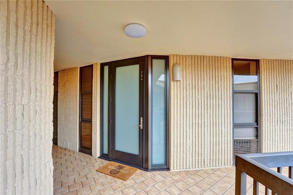 Overlook Condominium - Residential