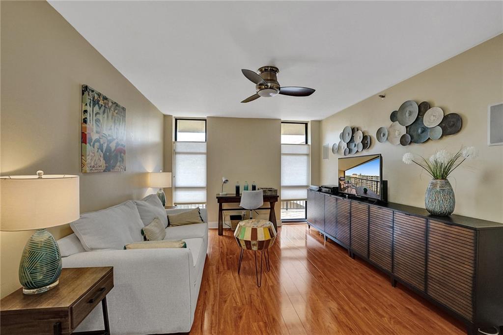 Overlook Condominium - Residential