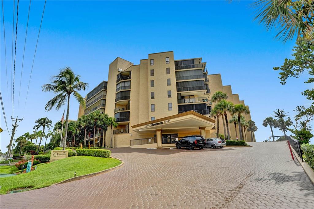 Overlook Condominium - Residential