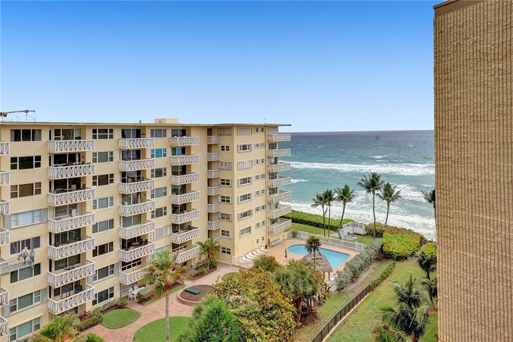 Overlook Condominium - Residential