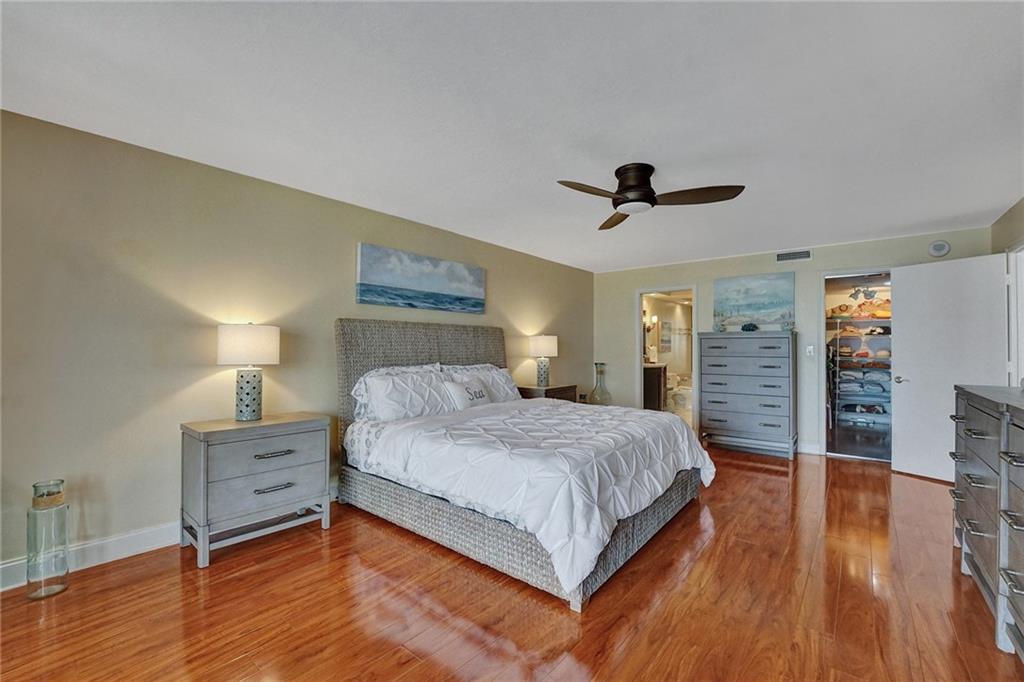 Overlook Condominium - Residential