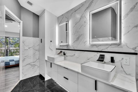 Tiny photo for 11251 Lakeview Drive #21-f, Coral Springs, FL 33071 (MLS # B26045187)