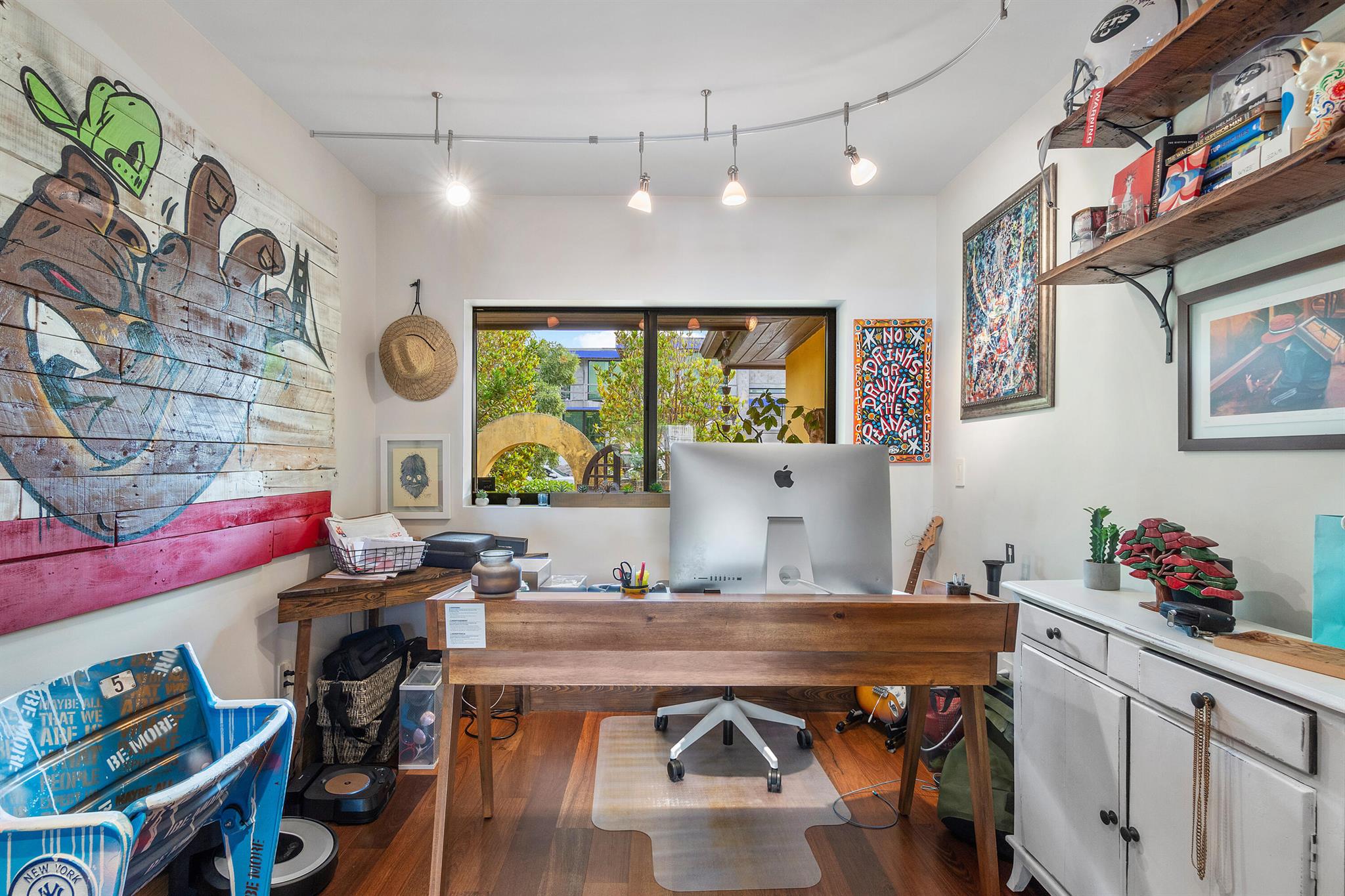 GOULD ISLAND - Residential