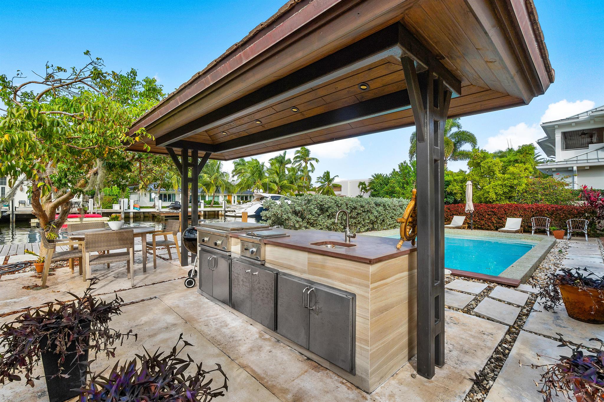 GOULD ISLAND - Residential