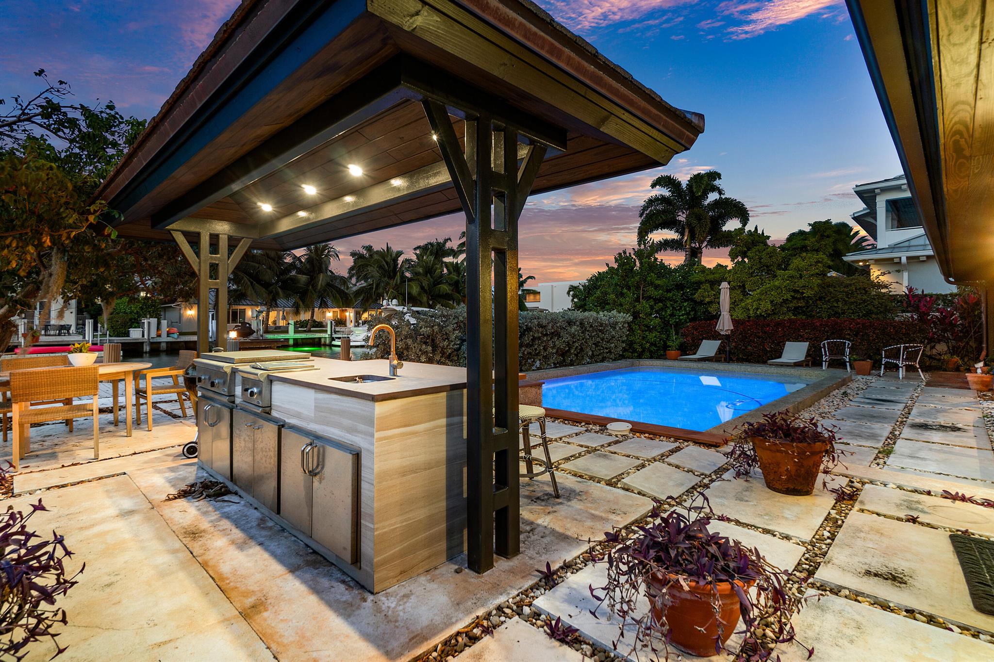 GOULD ISLAND - Residential