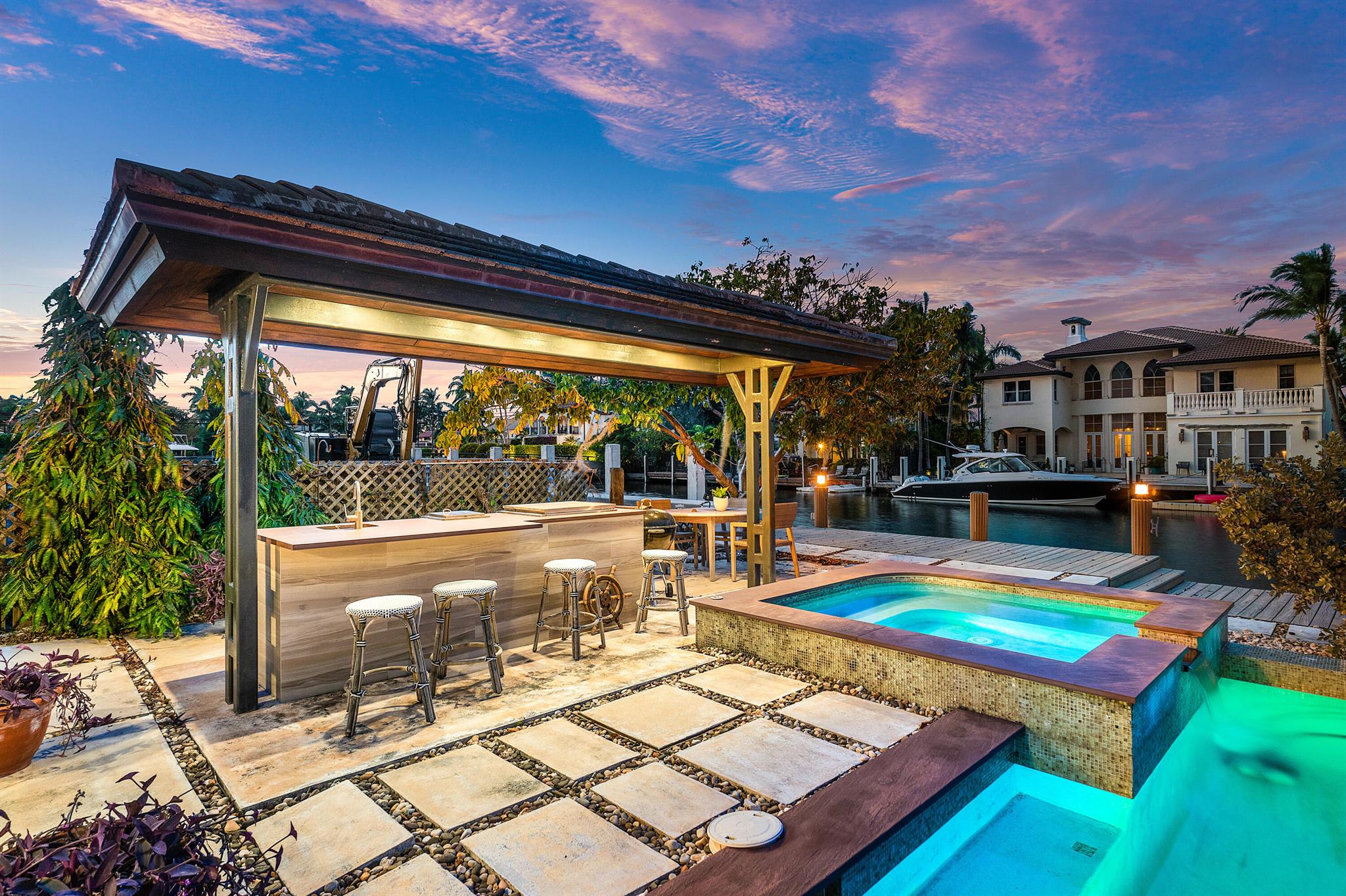 GOULD ISLAND - Residential